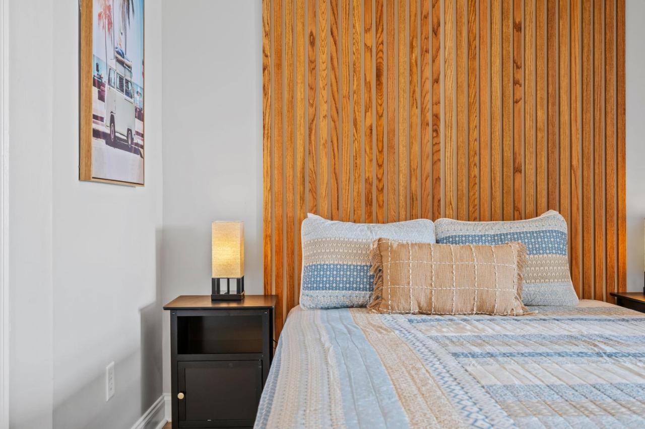 ☆Live On The Water! Lake Palmetto Palm W/ Patio - 10Min To Downtown & Beaches☆ ชาร์ลสตัน ภายนอก รูปภาพ