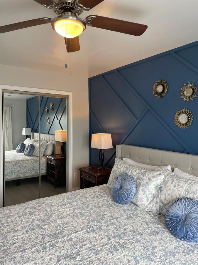 ☆Live On The Water! Lake Palmetto Palm W/ Patio - 10Min To Downtown & Beaches☆ ชาร์ลสตัน ภายนอก รูปภาพ